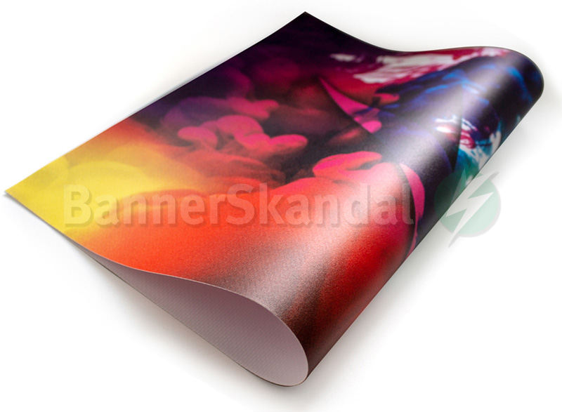 Frontlit PVC mit Brandschutzzertifizierung (B1) Frontlit PVC mit Brandschutzzertifizierung (B1)